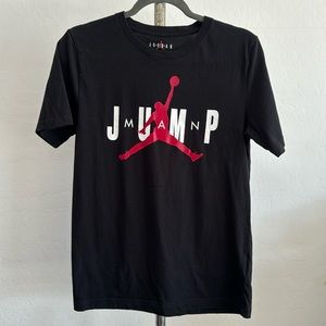 Jordan Tshirt boys size XL - preloved good condition